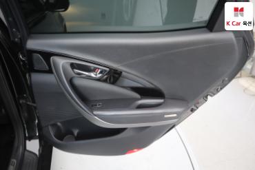 2011 - hyundai grandeur