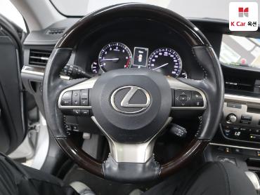 2017 - lexus es350
