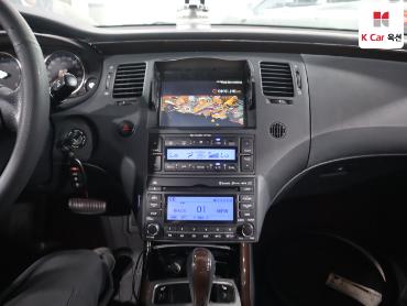 2010 - hyundai grandeur