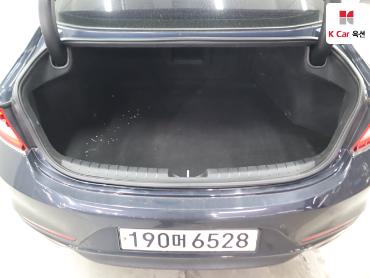 2017 - hyundai grandeur