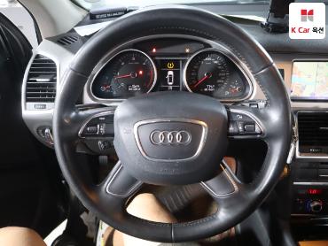 2013 - audi q7