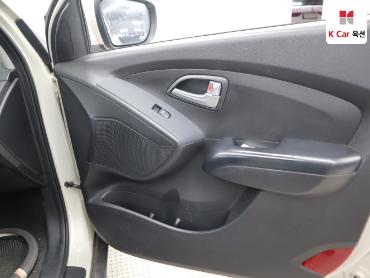 2014 - hyundai tucson
