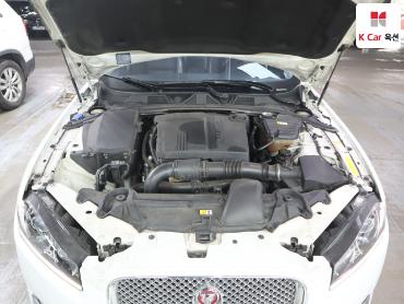 2015 - jaguar xf