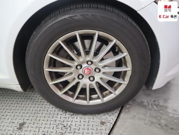 2015 - jaguar xf