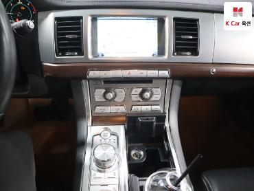 2015 - jaguar xf