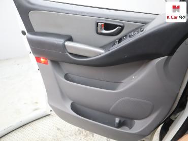 2019 - hyundai grand starex