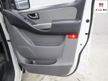 2019 - hyundai grand starex