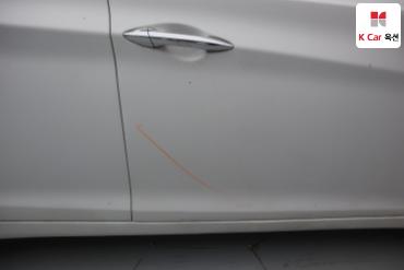 2014 - hyundai avante
