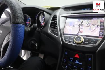 2014 - hyundai avante