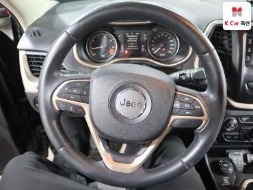 2014 - jeep cherokee