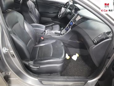 2010 - hyundai sonata