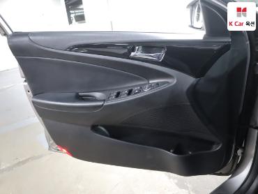 2010 - hyundai sonata
