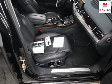 2014 - audi a8