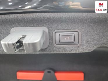 2014 - audi a8