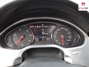 2014 - audi a8