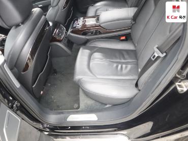 2014 - audi a8