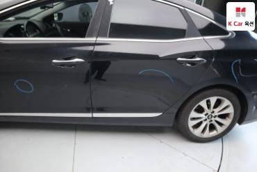 2011 - hyundai grandeur