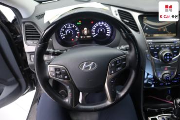 2011 - hyundai grandeur