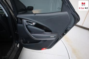 2011 - hyundai grandeur