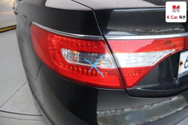 2011 - hyundai grandeur