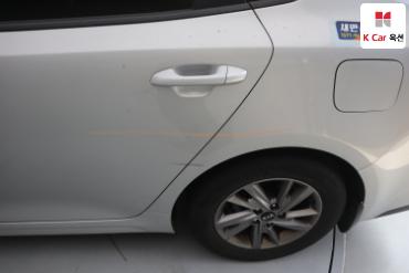 2020 - kia k5