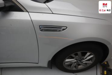 2020 - kia k5