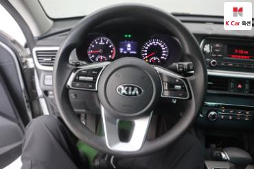 2020 - kia k5