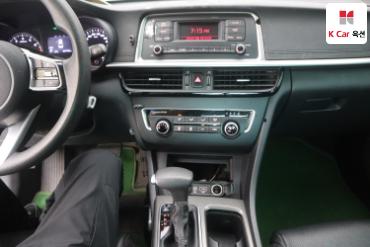 2020 - kia k5