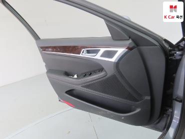 2016 - hyundai g330