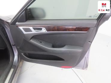 2016 - hyundai g330