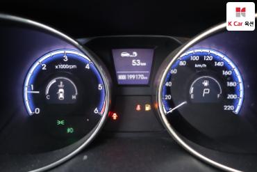 2011 - hyundai tucson