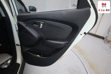 2011 - hyundai tucson