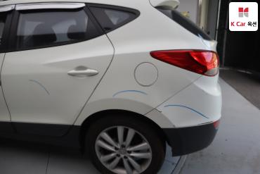 2011 - hyundai tucson