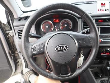2010 - kia pride