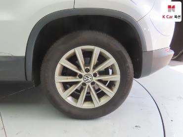 2015 - volkswagen tiguan