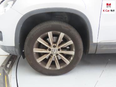 2015 - volkswagen tiguan