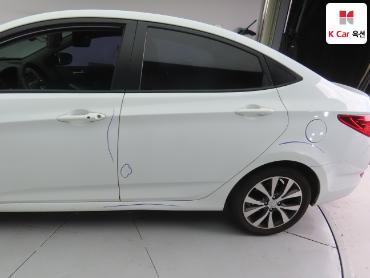 2014 - hyundai accent