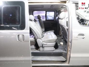 2013 - hyundai grand starex