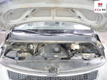 2013 - hyundai grand starex