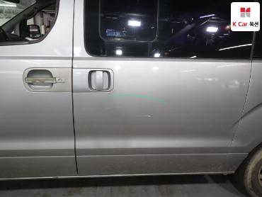 2013 - hyundai grand starex