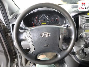 2013 - hyundai grand starex