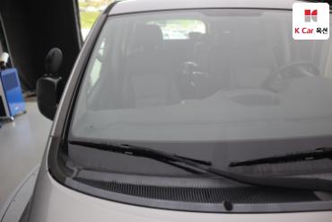 2011 - hyundai grand starex