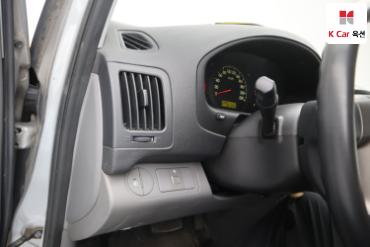2011 - hyundai grand starex