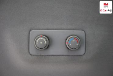 2011 - hyundai grand starex
