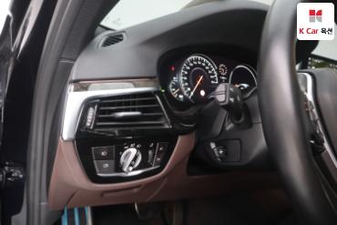 2017 - bmw 5 series