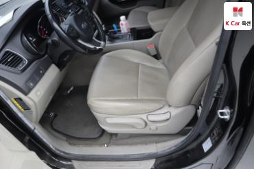 2016 - kia carnival