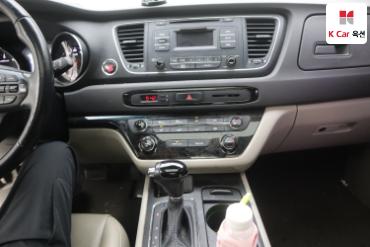 2016 - kia carnival