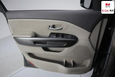 2016 - kia carnival
