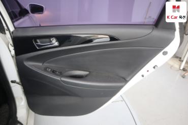 2010 - hyundai sonata