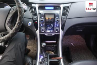 2010 - hyundai sonata